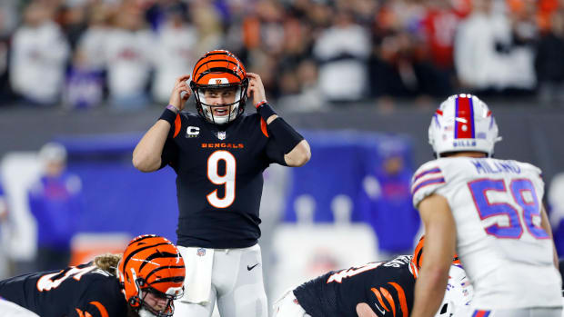 Burrow lines up against the Bills defense during a game in January.
